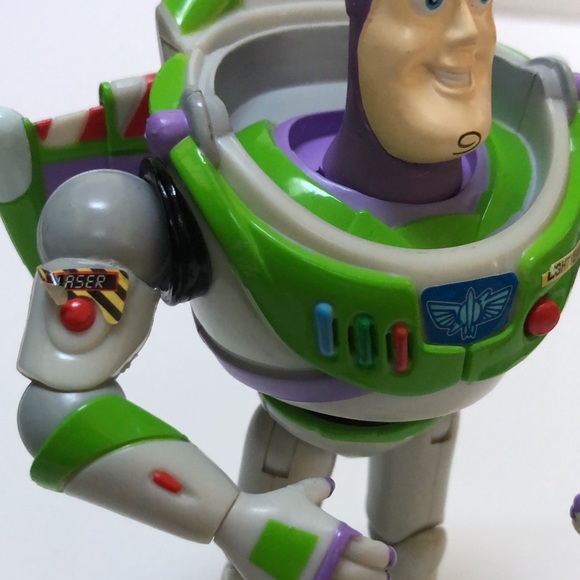 Vintage Toy Story Buzz Lightyear Action Figure - Picture 3 of 10